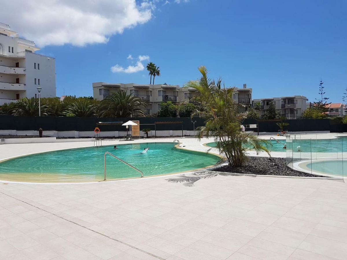 San Marino With Heated Pool, Only 450 Meters To The Beach, Wifi Arona  Kültér fotó